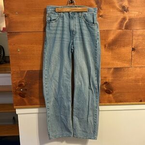 Levi’s Dad Jean in Far and Wide